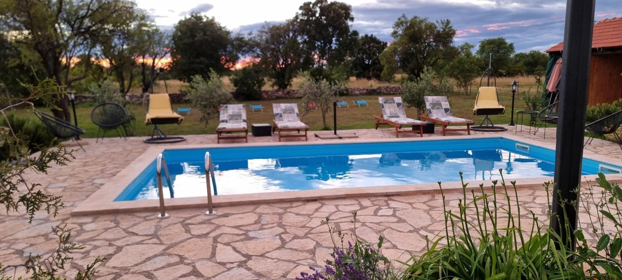 Villa Stone Medal Drniš Esterno foto
