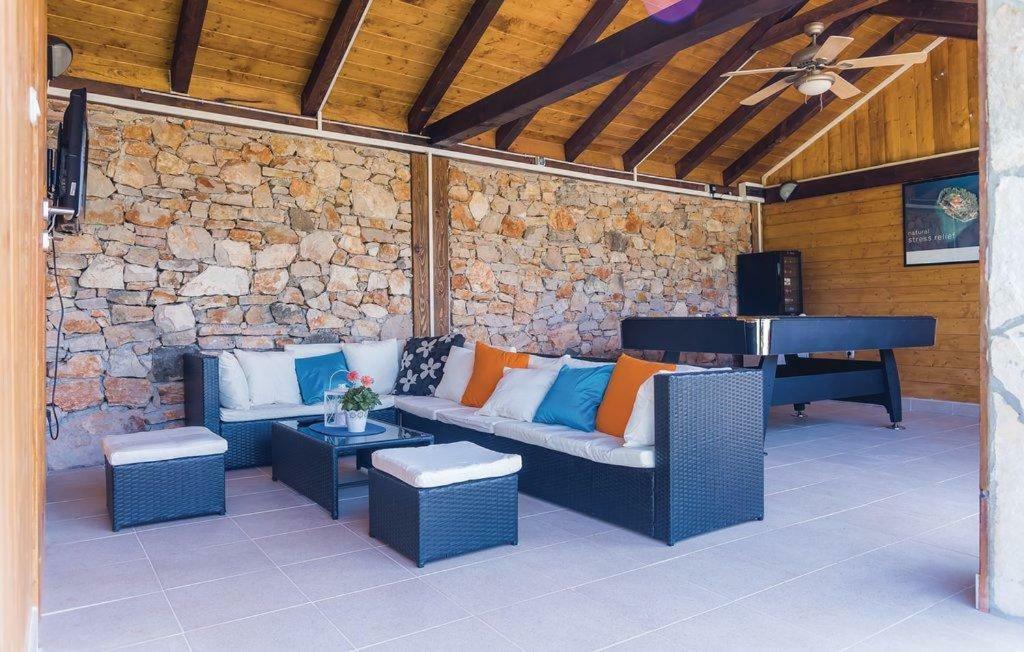 Villa Stone Medal Drniš Esterno foto